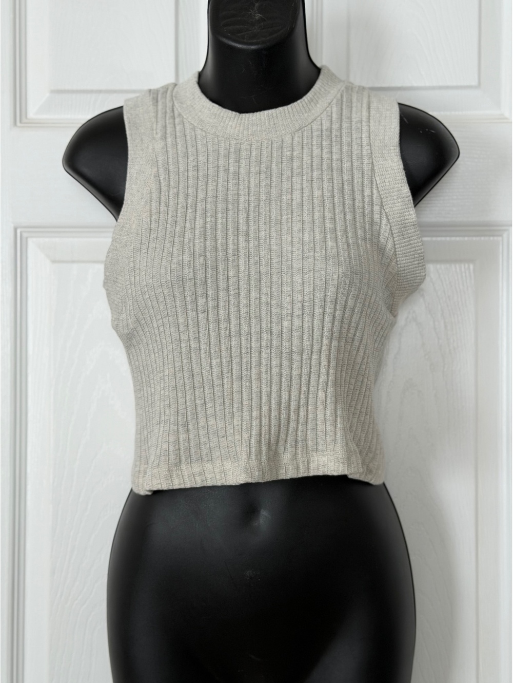 Product Social T Oatmeal Ribbed Sleeveless Sweater Tank Size S